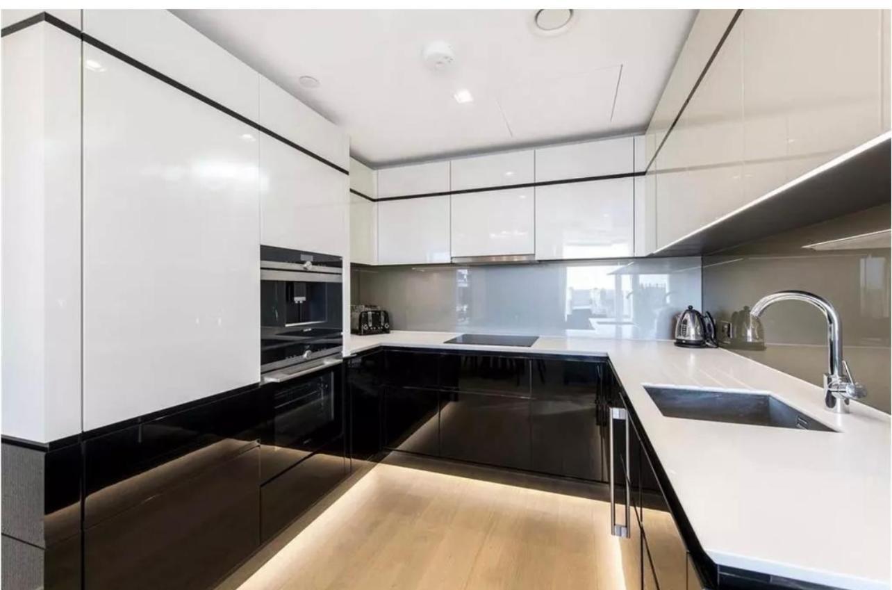 Luxury Apartment Riverside London Bagian luar foto